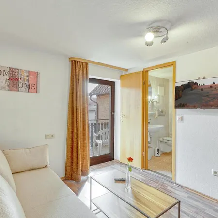 Apartment 1 Bedroom Cozy In Bischofsheim Gersfeld